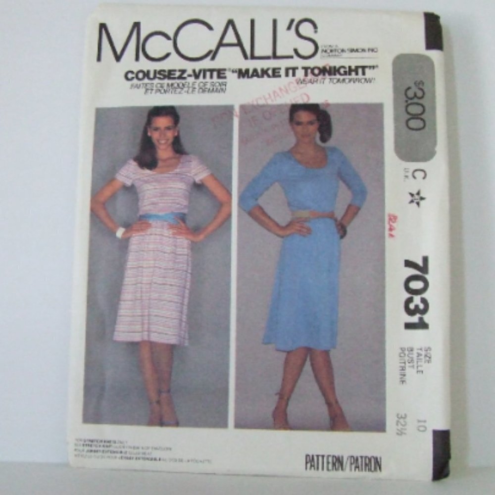 Skirt and top sewing pattern McCall's vintage uncut t-shirt and pull on skirt